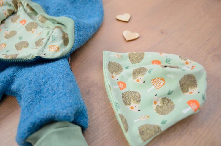 Walkoverall - Kuschelvariante, Igel; hellblau gefüttert mit Jersey, Igel
