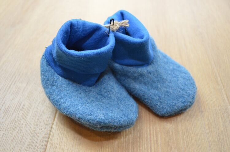 Baby Trageschuhe Wintersonne, hellblau