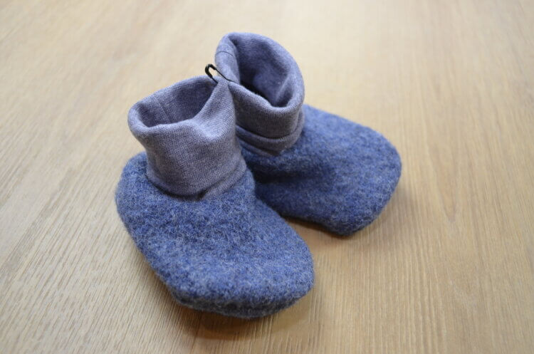 Baby Trageschuhe Wintersonne, dunkelblau