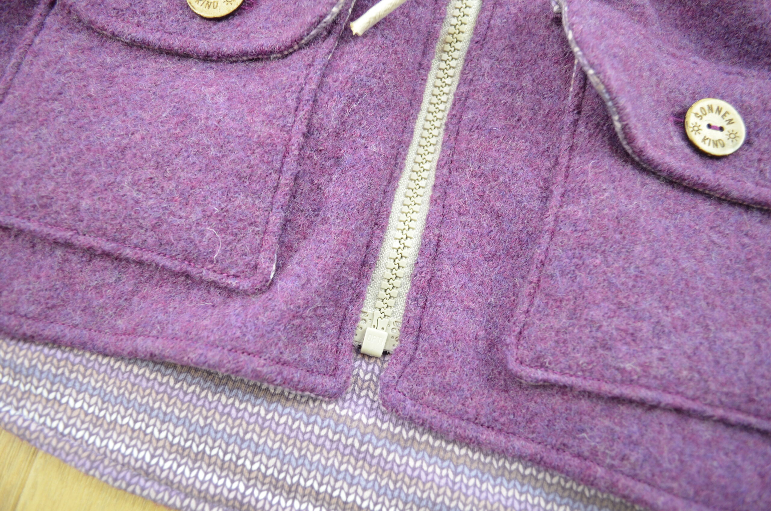 Walkparka lila weiß meliert, Strickmuster